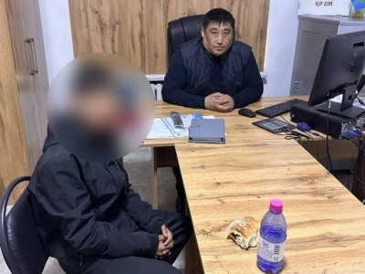 
                    Ушел из дома из-за телефона: 13-летнего подростка в области Абай нашли спустя сутки
                