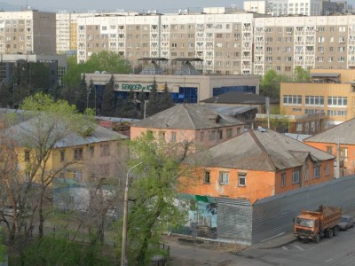 
                    Турксибский район лидирует по числу ветхих домов: стартовала масштабная реновация
                