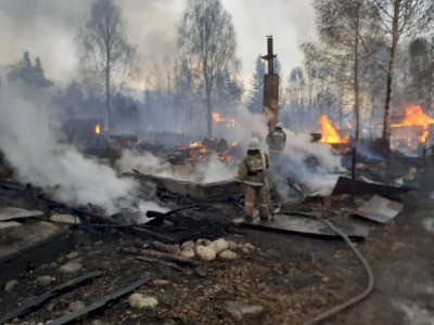 
                    Пожар в Риддере: хронология событий
                