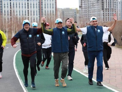 
                    В Астане прошел забег Walk the Talk ко Всемирному дню здоровья
                