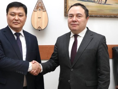 
                    Медиахолдинг Alatau-Aqparat выходит на уровень международного партнерства
                