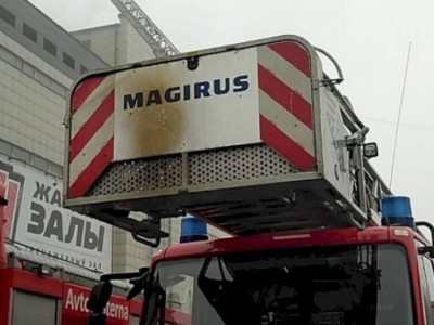 
                    В крупном ТРЦ Алматы горел мебельный склад
                