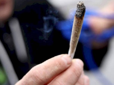 
                    Талдыкорганского аксакала застали за употреблением наркотиков
                