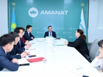 
                     Национальный курултай: республиканская общественная приемная «AMANAT» – территория решений
                