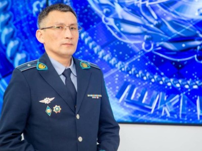 
                    Сотрудник кадровой службы МВД задержал закладчика в Астане 
                