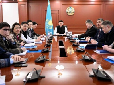 
                    Обсуждены вопросы исполнения поручений Главы государства на Национальном курултае
                