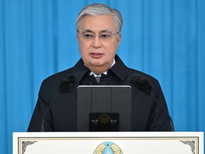 
                    Токаев созвал очередную сессию АНК
                