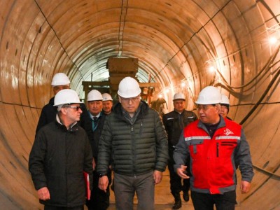 
                    Аким Алматы ознакомился с ходом строительства новой станции метро «Калкаман»
                