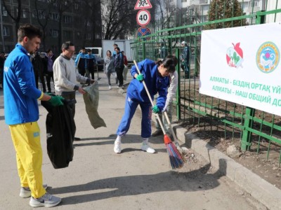 
                    «Алматы – наш общий дом»: деятели культуры внесли свой вклад в чистоту города
                