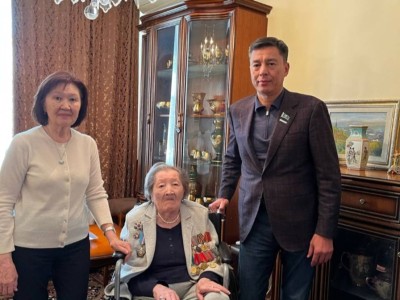 
                    В Алматы поздравляют ветеранов Великой Отечественной войны с 80-летием Победы
                