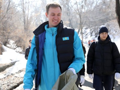 
                    «Таза Қазақстан»: вдоль реки Терренкур в Алматы проведена уборка
                