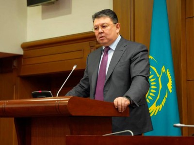 
                    Бозумбаев дал ряд поручений по решению вопросов питьевой воды, трансграничных рек и аварийных ГТС
                