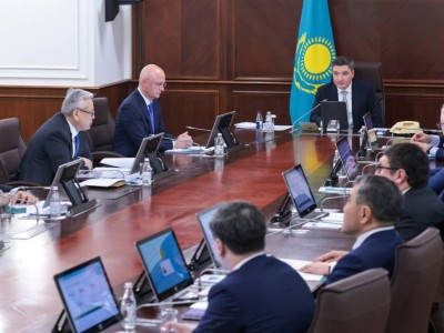 
                    В Правительстве рассмотрели вопросы финансирования реального сектора
                