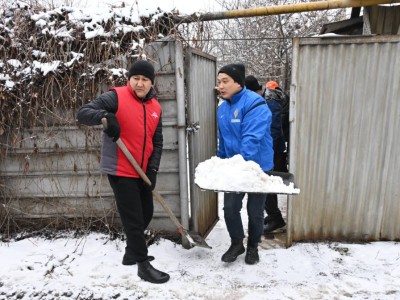 
                    «Помоги ближнему своему»: алматинские волонтеры поддержали ветеранов и пожилых людей
                