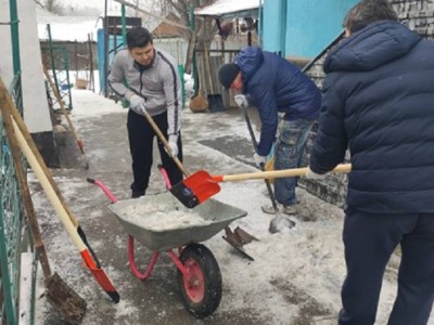 
                    «Помоги ближнему своему»: алматинские волонтеры оказали поддержку 102-летнему ветерану ВОВ
                