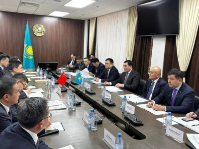 
                    Минэнерго Казахстана и CNPC обсудили ключевые проекты в нефтегазовой отрасли
                