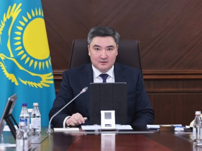 
                    Бектенов выразил соболезнования семьям погибших шахтеров в Ұлытау и заслушал отчет о работе правительственной комиссии
                
