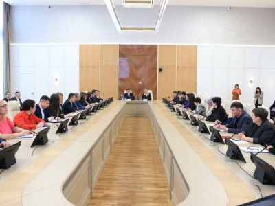 
                    Представители Правительства встретились с предпринимателями в Костанае для обсуждения налоговой реформы
                
