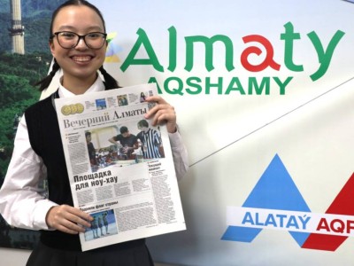 
                    Школьница из Алматы стала самым юным экспертом IELTS в мире
                