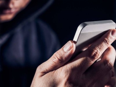 
                    Десятки смартфонов украли в одном из ТРЦ Астаны
                