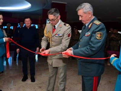 
                    В военном музее Астаны открылась выставка о казахстанских партизанах «Они шагали по Европе»
                