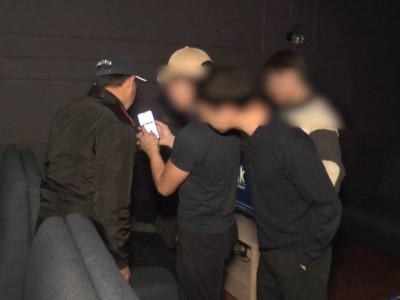 
                    Беспризорников и трудных подростков разыскивает полиция в Алматы
                