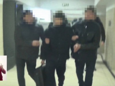 
                    Преступная группа пыталась сбыть крупную партию синтетики
                