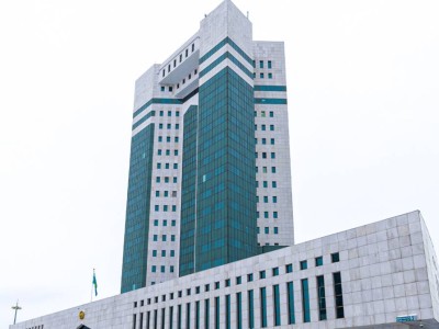 
                    Бюджетные расходы на соцсферу в Казахстане увеличены до 9,6 трлн тенге
                