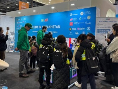 
                    Впервые на Bett Show казахстанские университеты презентуют возможности регионального академического хаба
                
