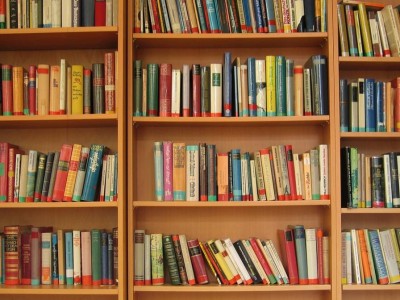 
                    В Алматы открылась книжная выставка, посвященная 90-летию филармонии им. Жамбыла
                