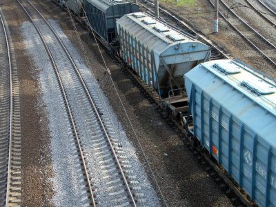 
                    Более 10 млн тонн зерна перевезено железнодорожным транспортом в Казахстане 
                