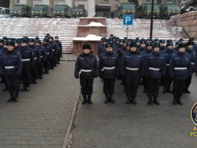 
                    Полиция Казахстана перешла на усиленный режим работы в преддверии новогодних праздников
                