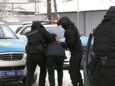 
                    Мошенничество года: более 230 алматинцев обманул 27-летний мужчина 
                