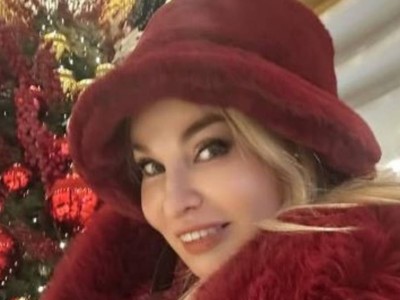 
                    Дарить радость: Жамиля Серкебаева о любимых новогодних традициях
                
