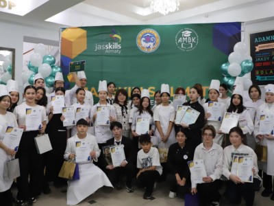 
                    Алматинские старшеклассники соревновались в кулинарном искусстве
                