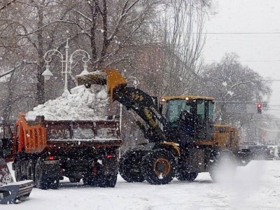 
                    За четверо суток в Алматы вывезено 45 тысяч кубометров снега
                