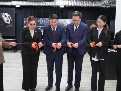
                    В Туркестане состоялась официальная церемония открытия креативного хаба «ÓzgeEpic»
                