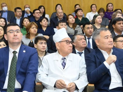 
                    Тамара Дуйсенова: застрахованные граждане должны получать доступ ко всем необходимым медуслугам 
                