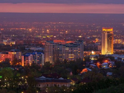 
                    В Алматы разрабатываются правила по световому оформлению фасадов домов
                