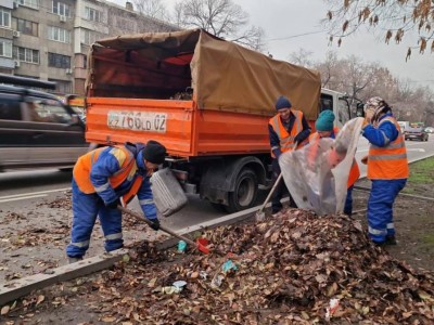 
                    Новая система уборки в Алматы: многолетние контракты, современная техника и инновации
                