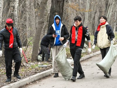 
                    В Алматы в преддверии зимы привели в порядок рощу Баума
                