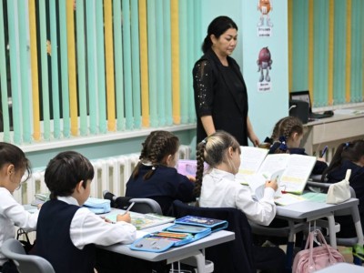 
                    В Алматы на сферу образования дополнительно направят 4 млрд тенге
                