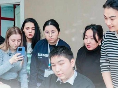 
                    «Неподкупный Алпамыс»: антикоррупционную компьютерную игру разработал школьник из области Абай
                