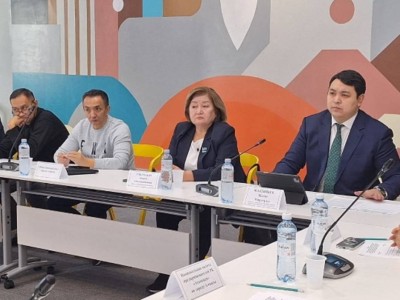 
                    Пороговый уровень тарифов на содержание жилья обсуждают в Алматы
                