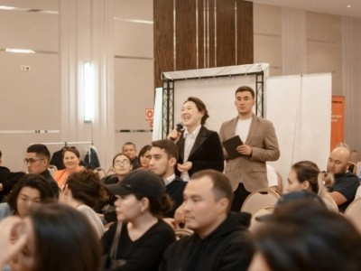 
                    Будьте в курсе актуальных бизнес-решений для Алматы вместе с Franch Region
                