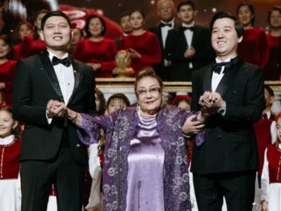 
                    Бибигуль Тулегенова отметила 95-летие на сцене театра «Астана Опера»
                