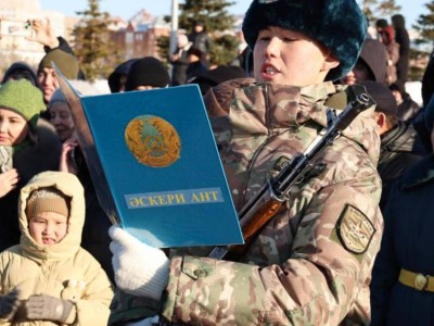 
                    В Астане более двухсот новобранцев присягнули на верность Родине
                