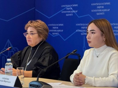 
                    Жертвы семейно-бытового насилия стали активнее обращаться за помощью в Алматы 
                