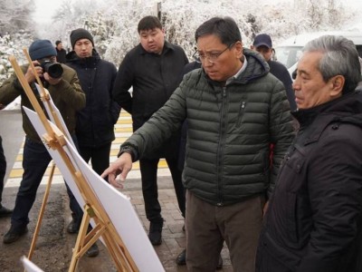 
                    Новые инженерные сети прокладывают в Жетысуском районе Алматы
                