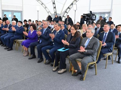 
                    В Алматы начато строительство нового здания «Абай Ұлттық Мектебі»
                